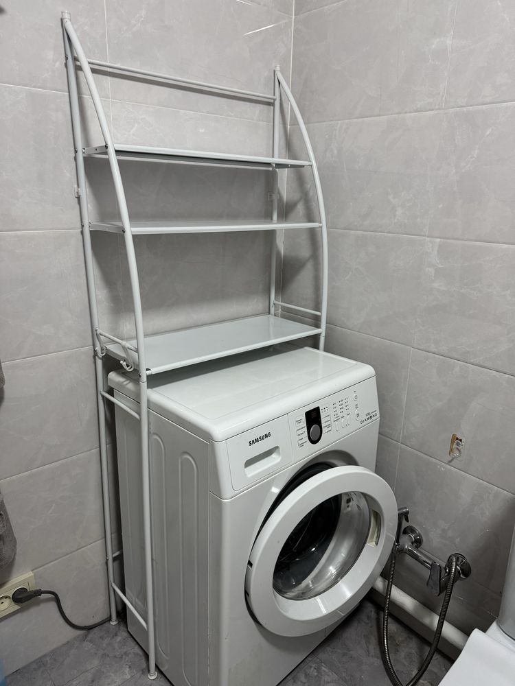 Продам полку для ванной комнаты