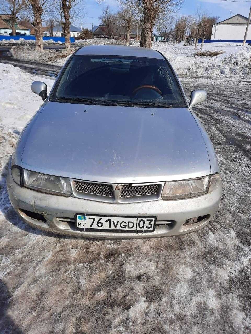 Здравствуйте!Продам Митсубиси Каризма!год . выпуска:1998г