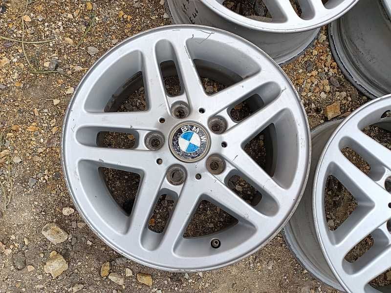 Продам оригинальные легкосплавные диски "53 стиль" на BMW 3