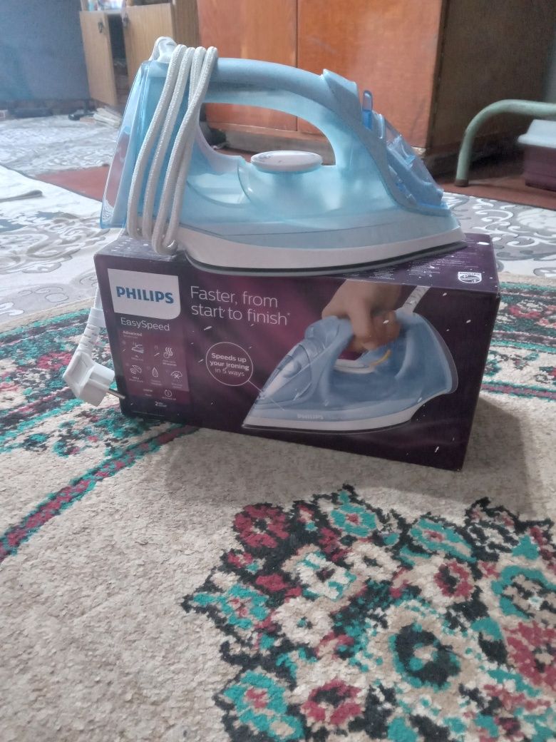 Утюг Philips GC2676/20