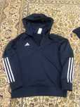 Продаю спортивную форму adidas