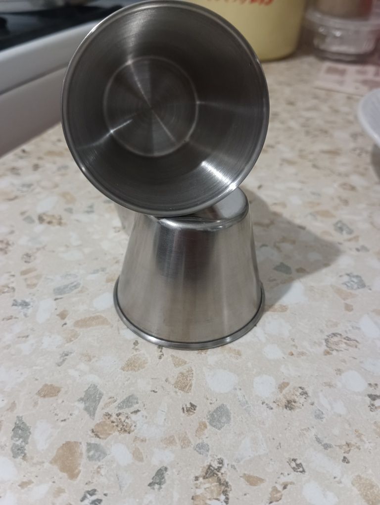 Соусница из пищевой нерж стали.