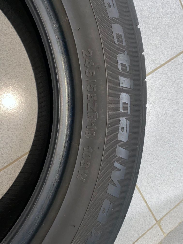 Продам шины R 19/ 245/55