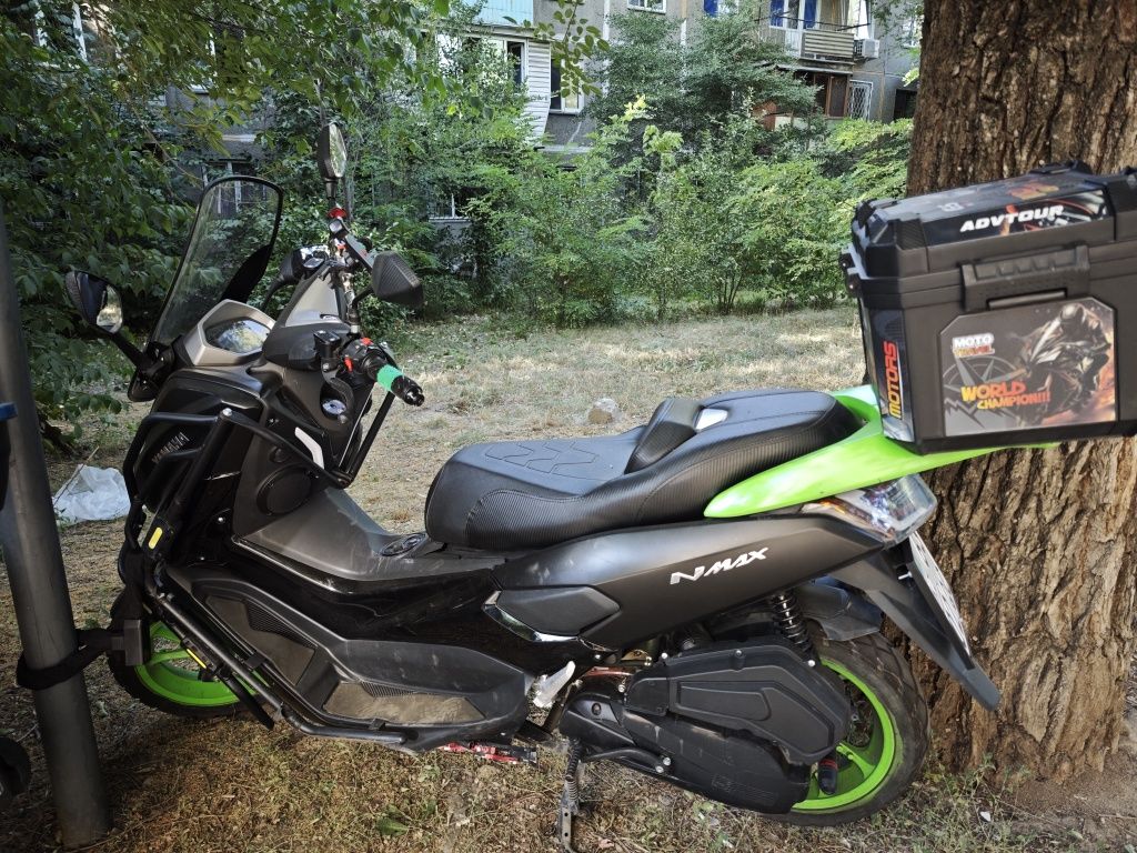Подам скутер jilang nmax