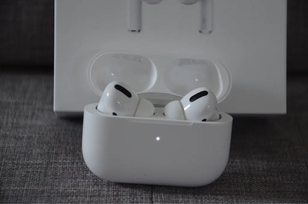 Airpods,airpods pro,airpods 2,наушники airpods,айрподс,наушники айфон