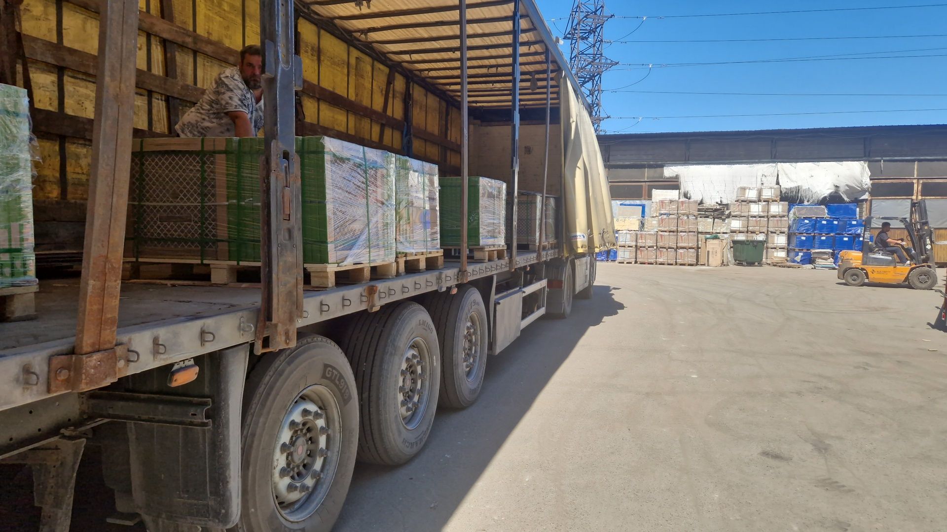 Склад Кафель Керамогранит  Гранит Плитка Оптом со Склада