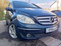 Автомобиль Mercedes