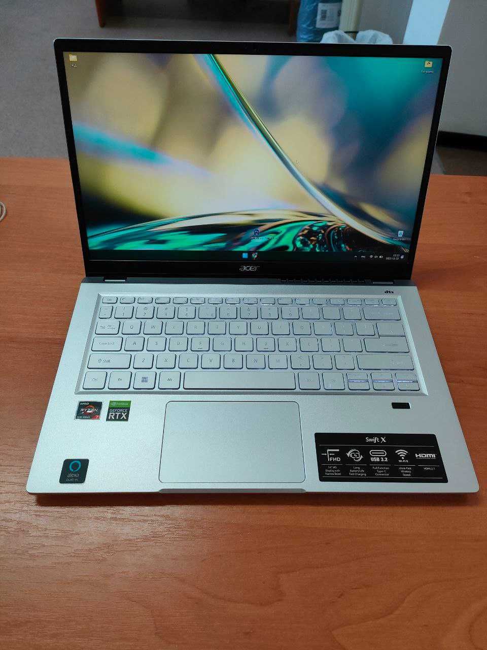 Ноутбук Acer Swift X Ryzen 7 5825U RTX 3050 Ti 14"