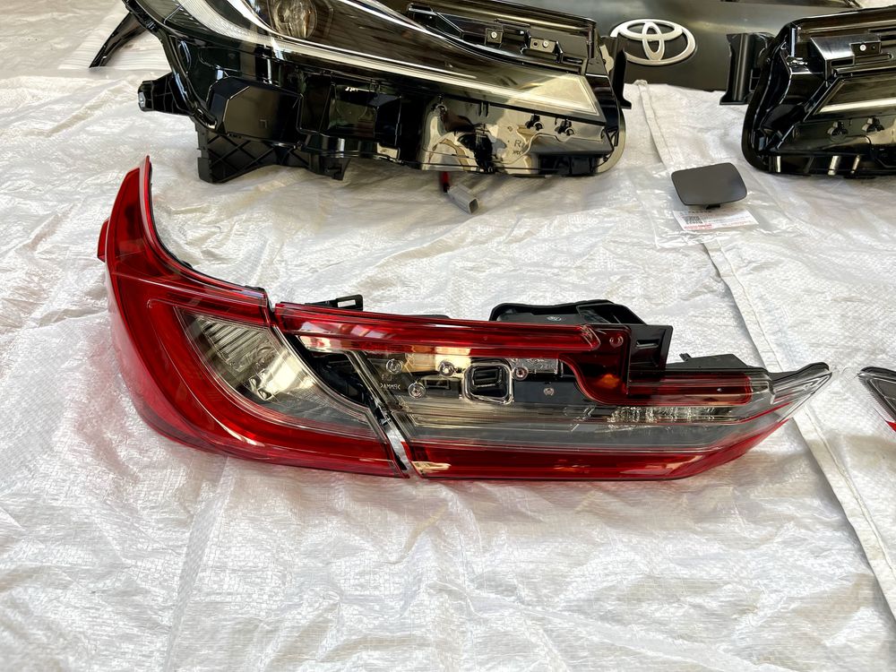 Бампер, фары, фонари на Camry 80 Камри 80