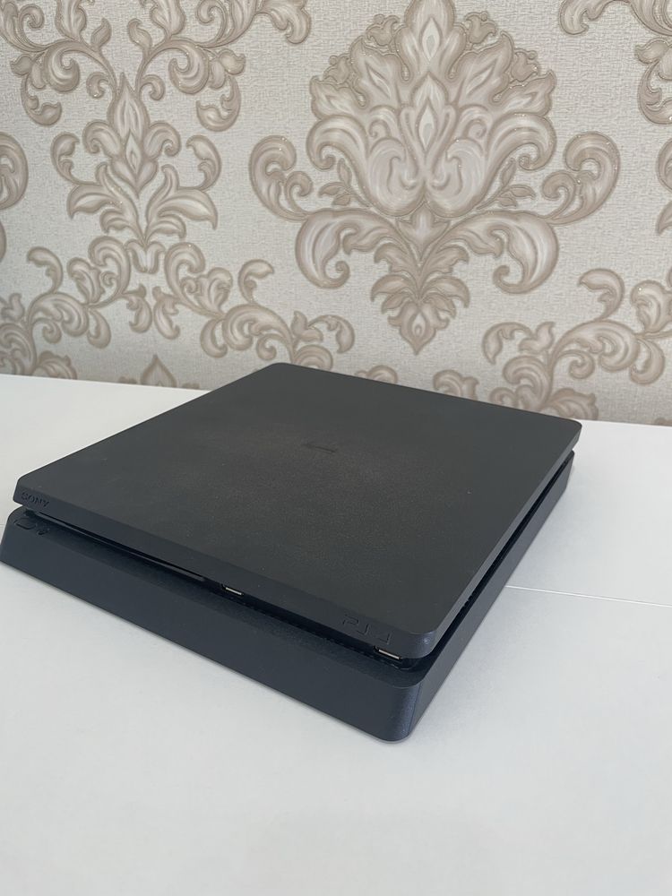 playstation4 1тб 2джостика