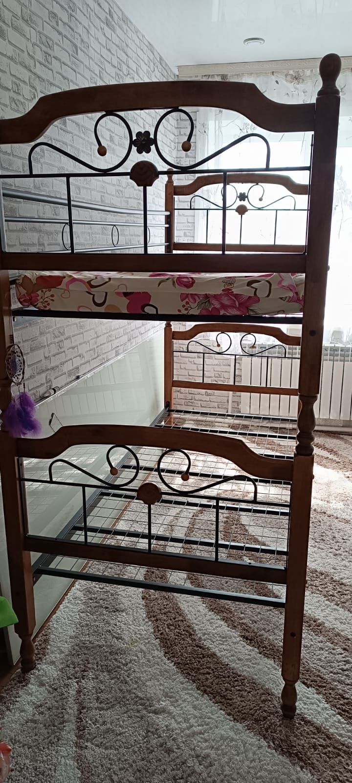 Продам двухъярусную кровать