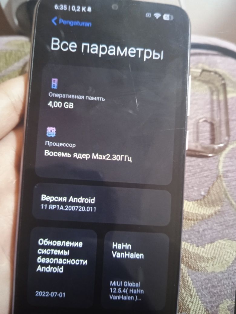 Продам Redmi 9c 4/128 в состоянии 7.5-7.7/10