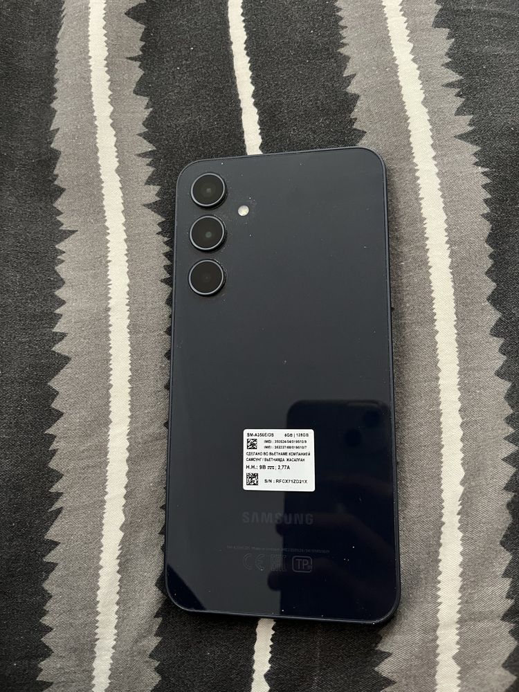 Самсунг а35 Samsung a35