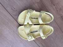 Birkenstock сандали для ребенка