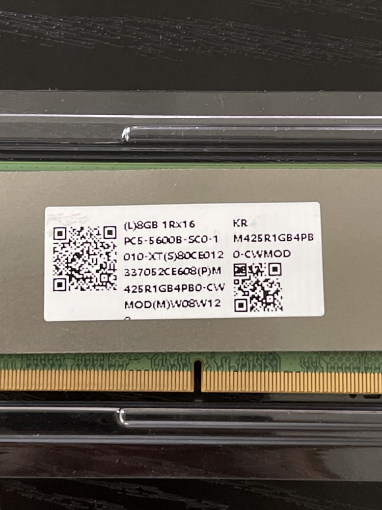 Продам озу DDR5 8gb 5600 можно в рассрочку