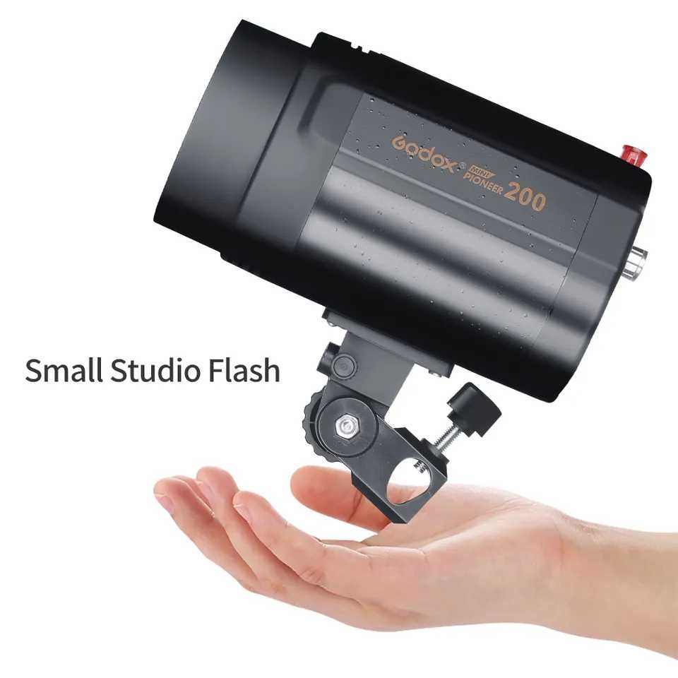 Godox Mini Pioneer 200 (Софтбокс + свет + стойки + синхронизатор)