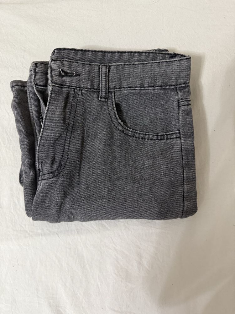 Продам Джинсы мужские