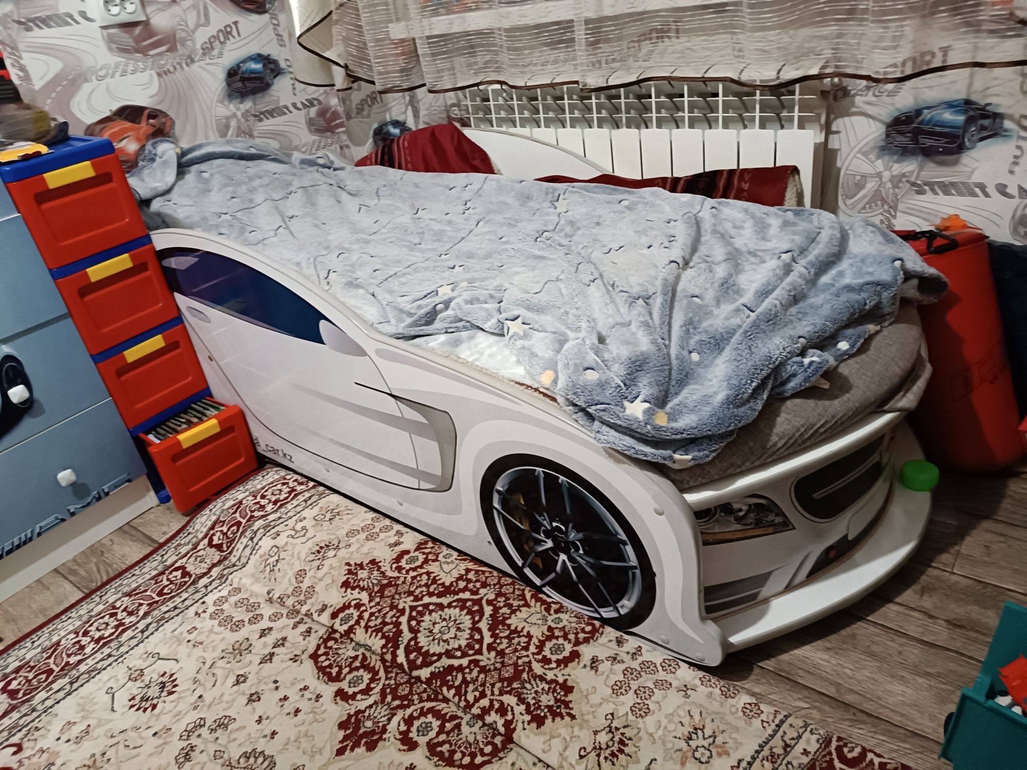 Продам кровать-машинку