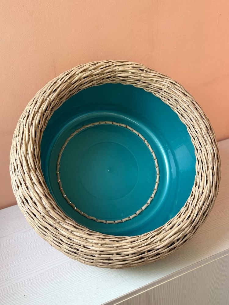 Кашпо из ротанга