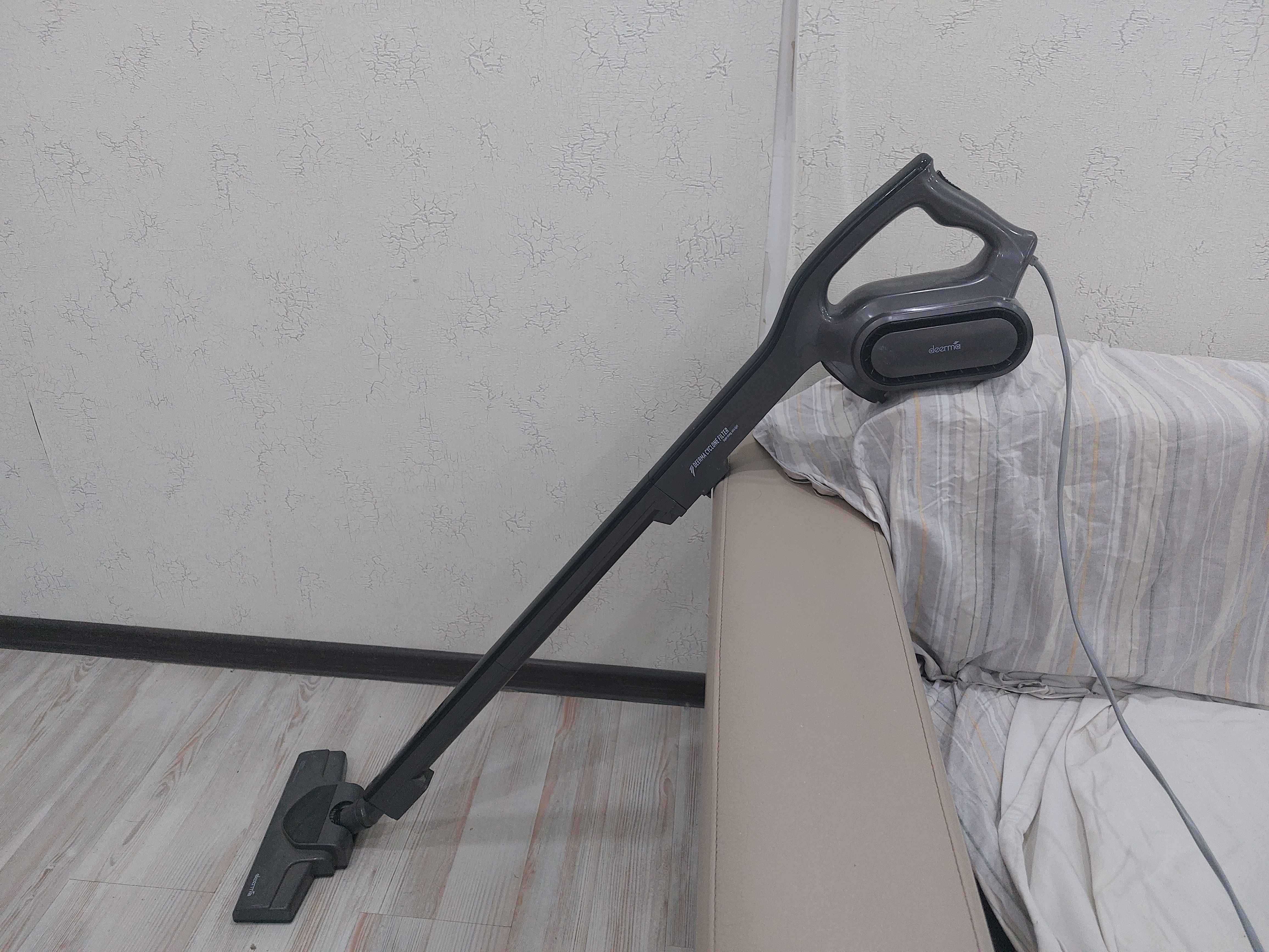 Пылесос Deerma dx