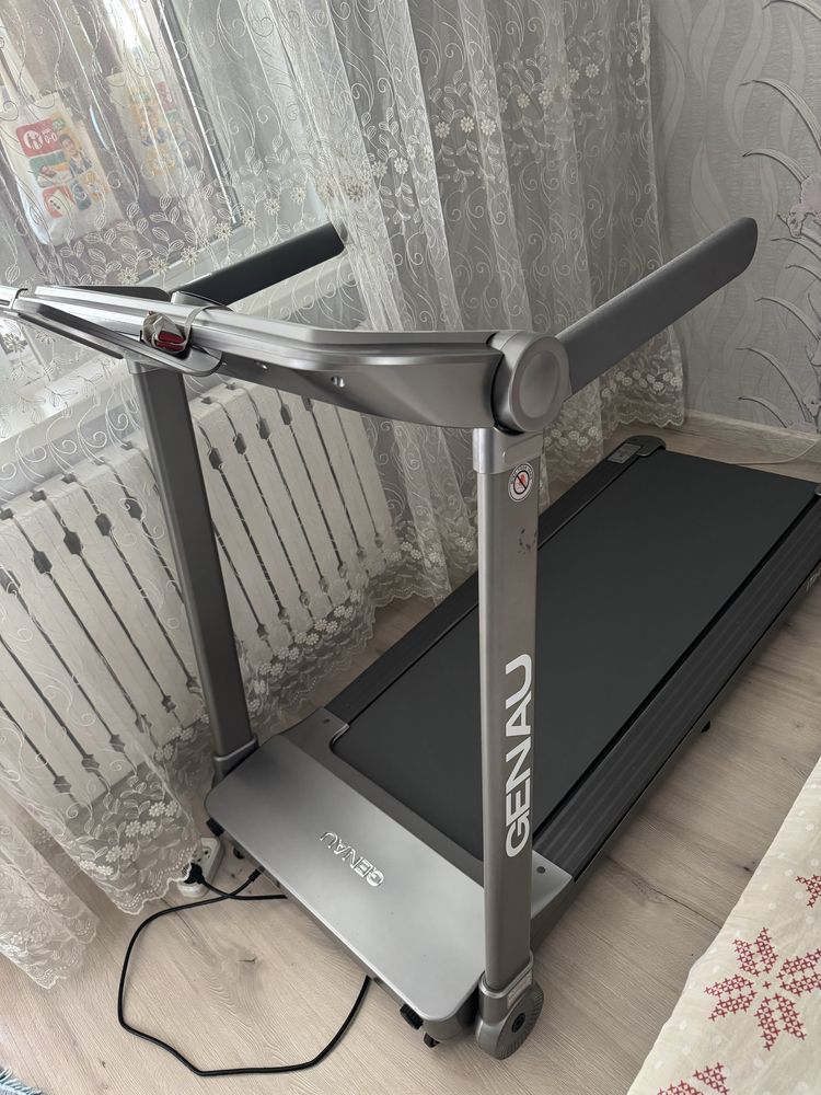 Беговая дорожка Genau iTech R5
