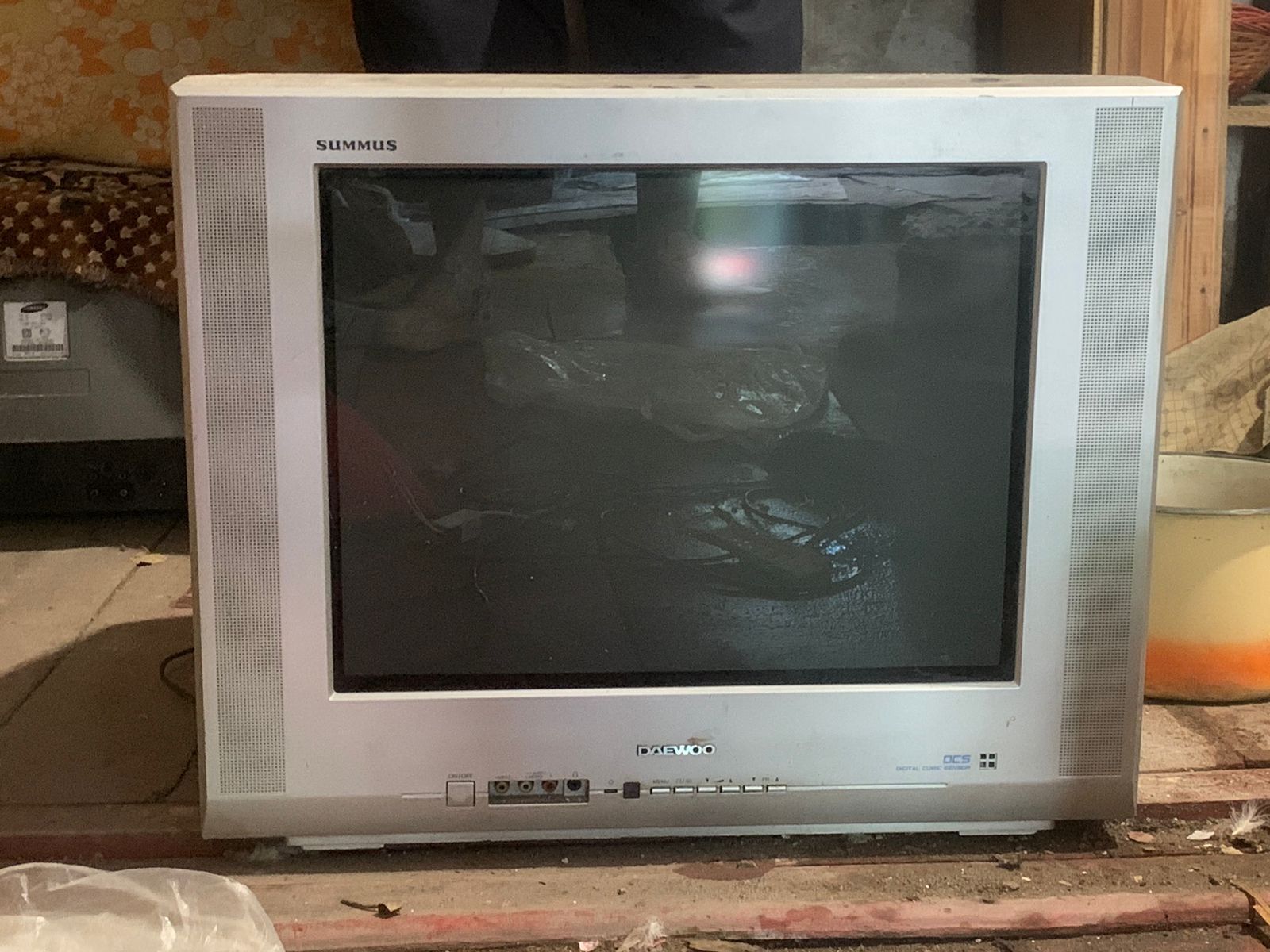 Продам 2 телевизора