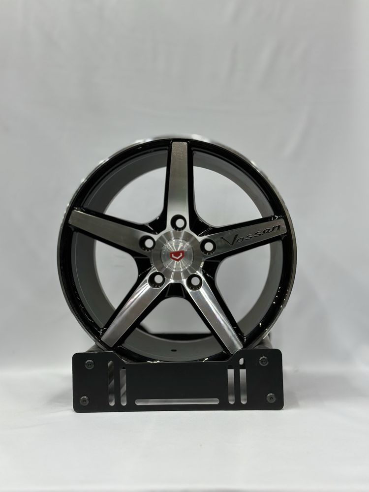 Продается Комплект Диск R15 5x114