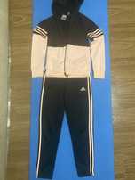 Спортивный костюм adidas на рост 150-155 на девочку 11-13 лет