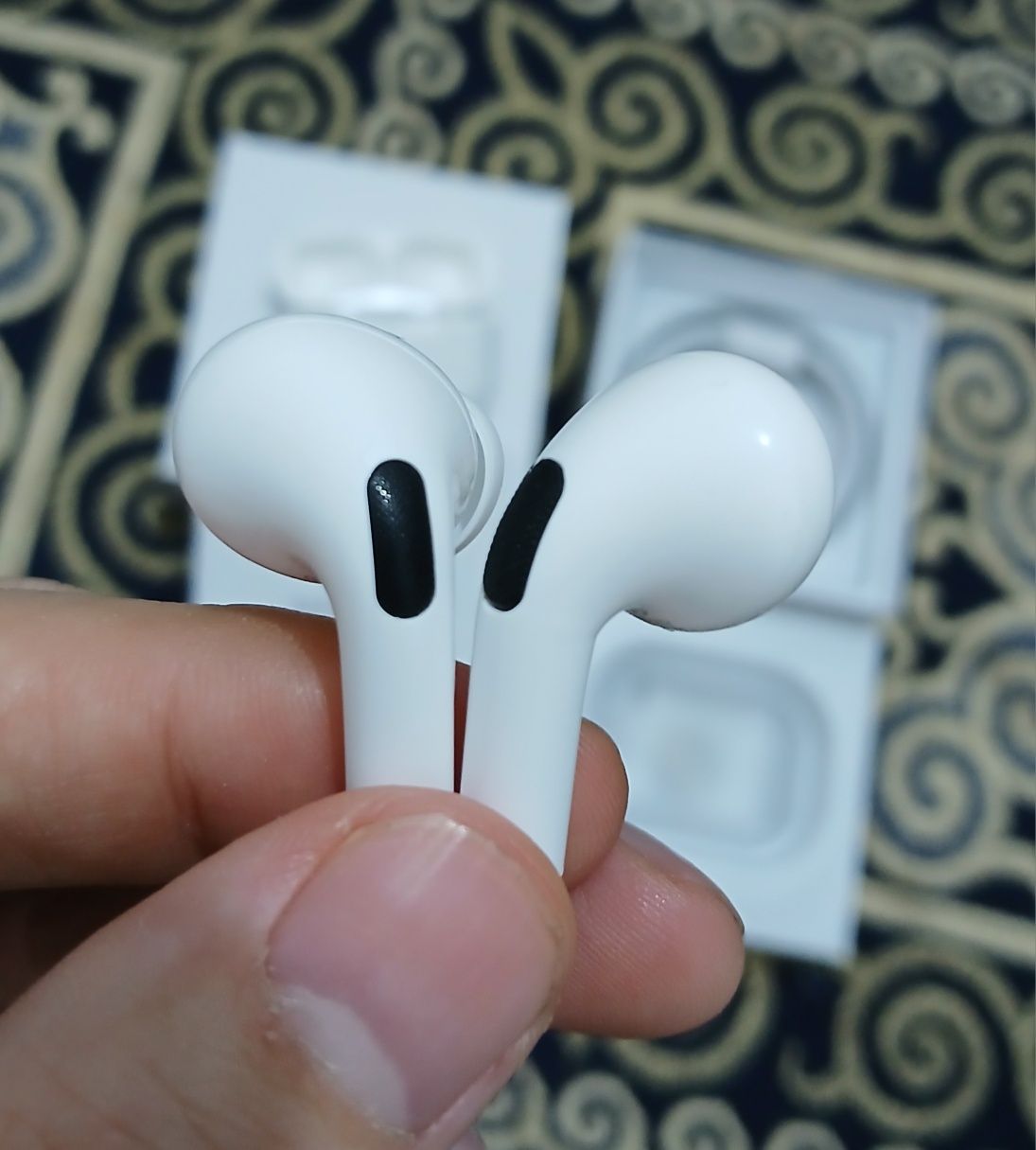 Наушник airpods pro