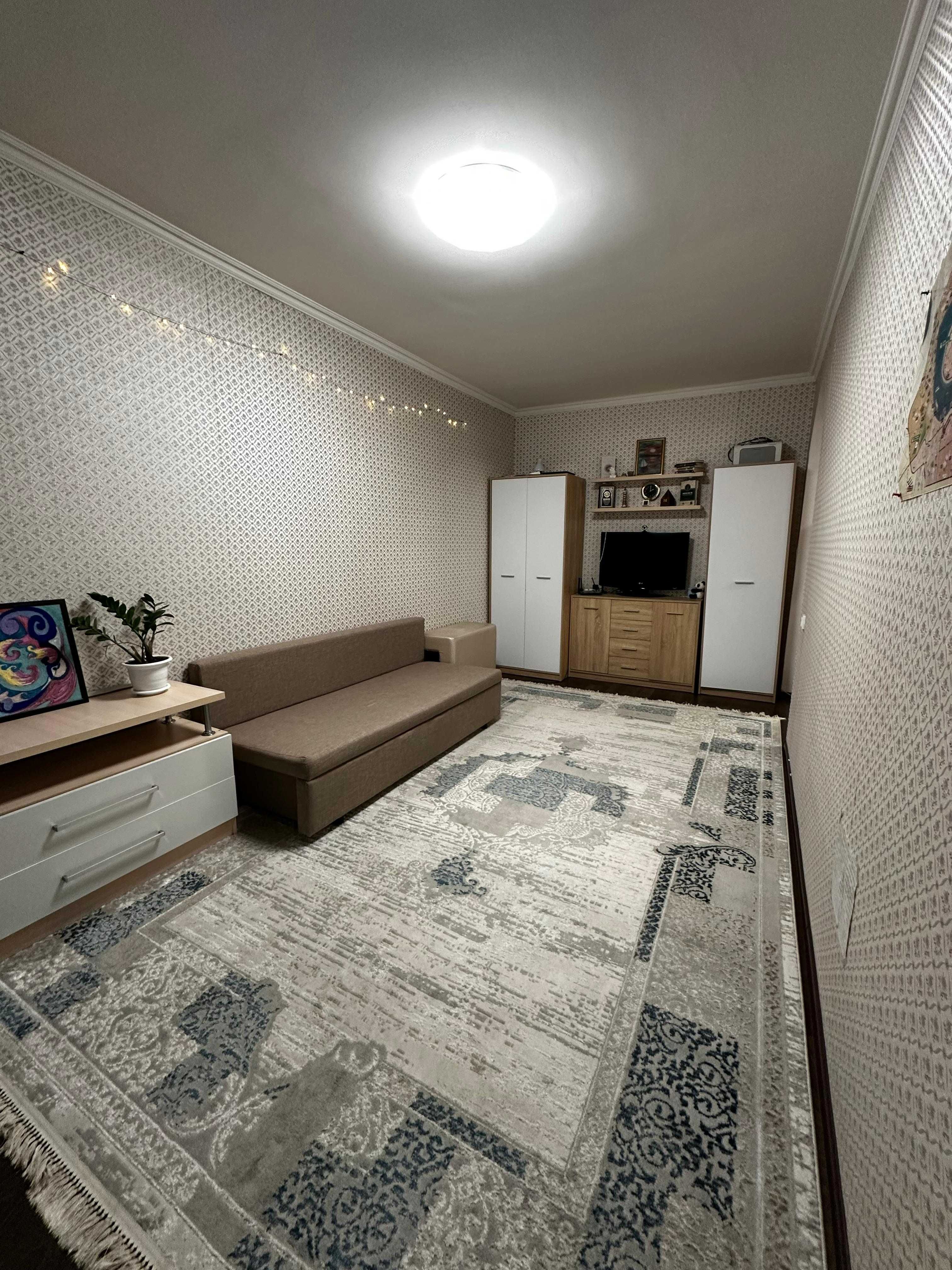 Сдаю 2-ком кв  56 м² · 4 этаж, Момышулы 16