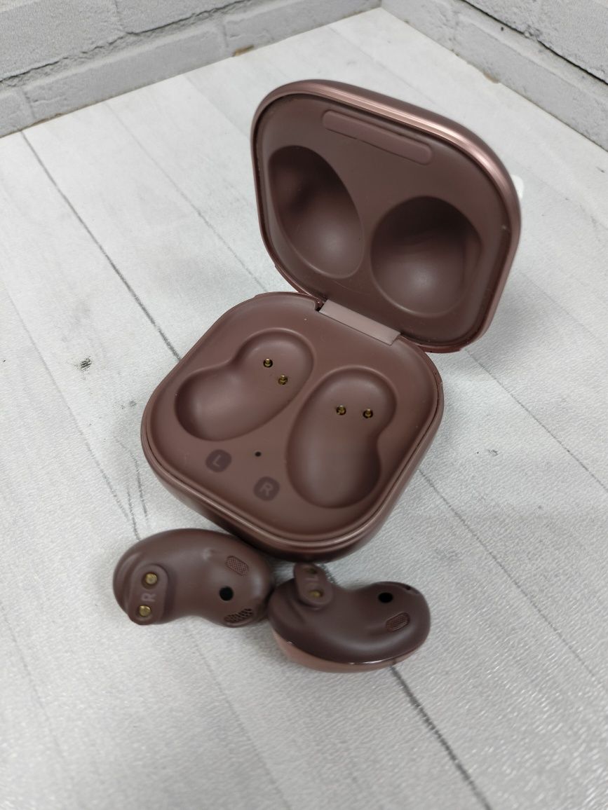 Samsung buds live ЖанТаС ломбард Астана