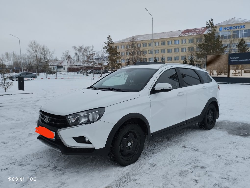 Продам ладу Весту св кросс