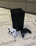 Xbox Series X | Отличное состояние | 2 геймпада