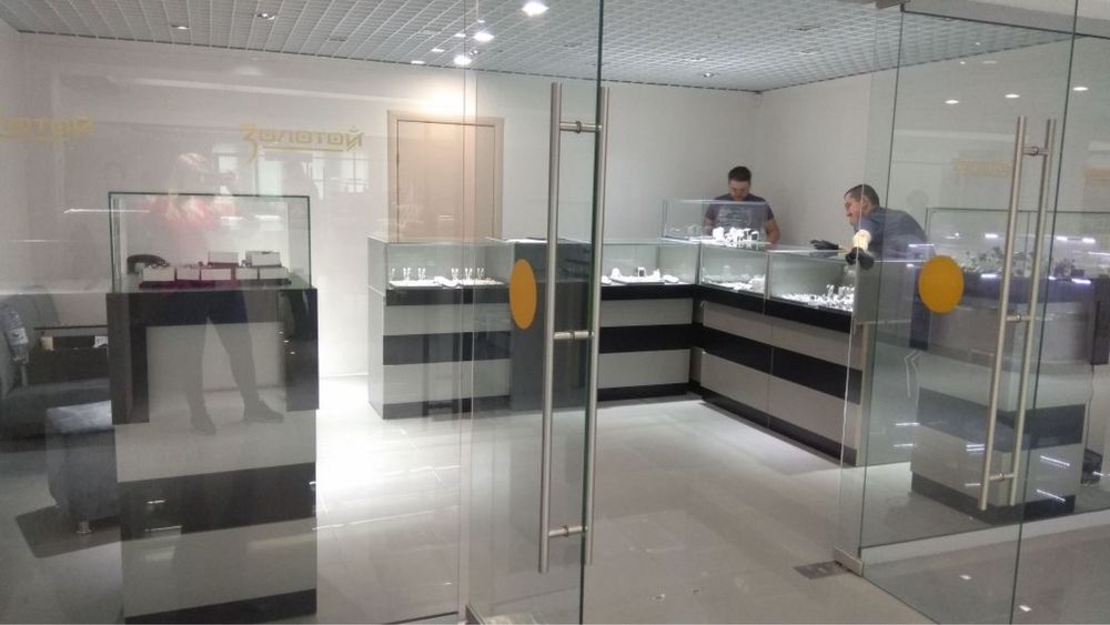 Продам ветрины трансформер
