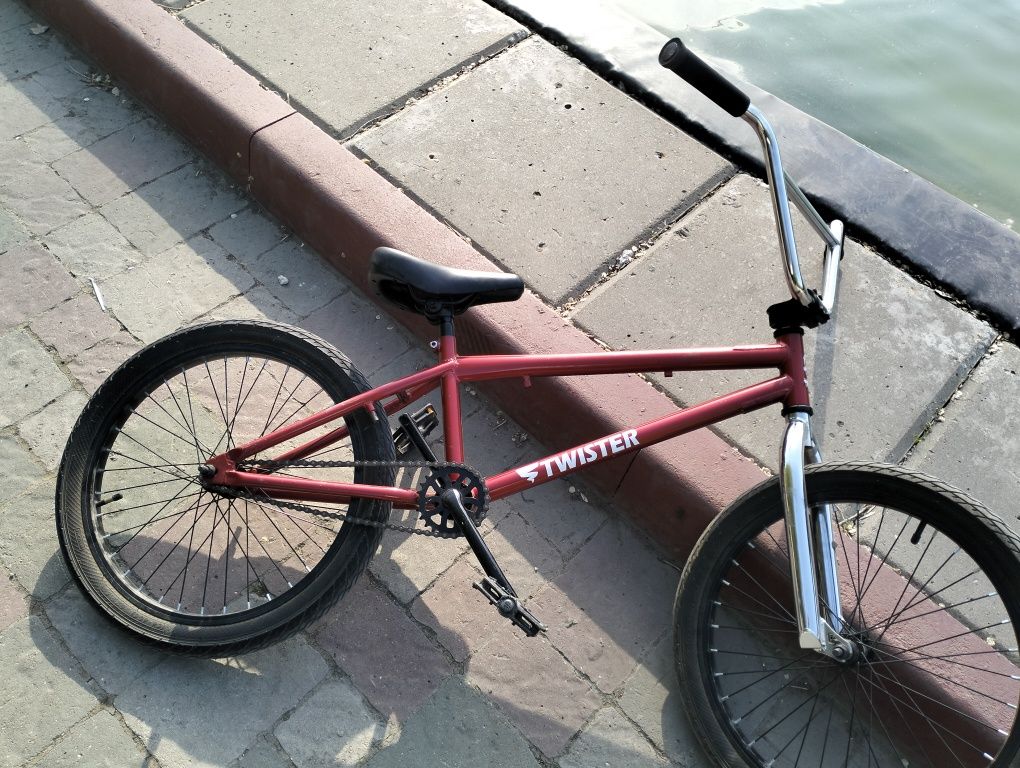 BMX в идеале за свою цену — Petava Twister