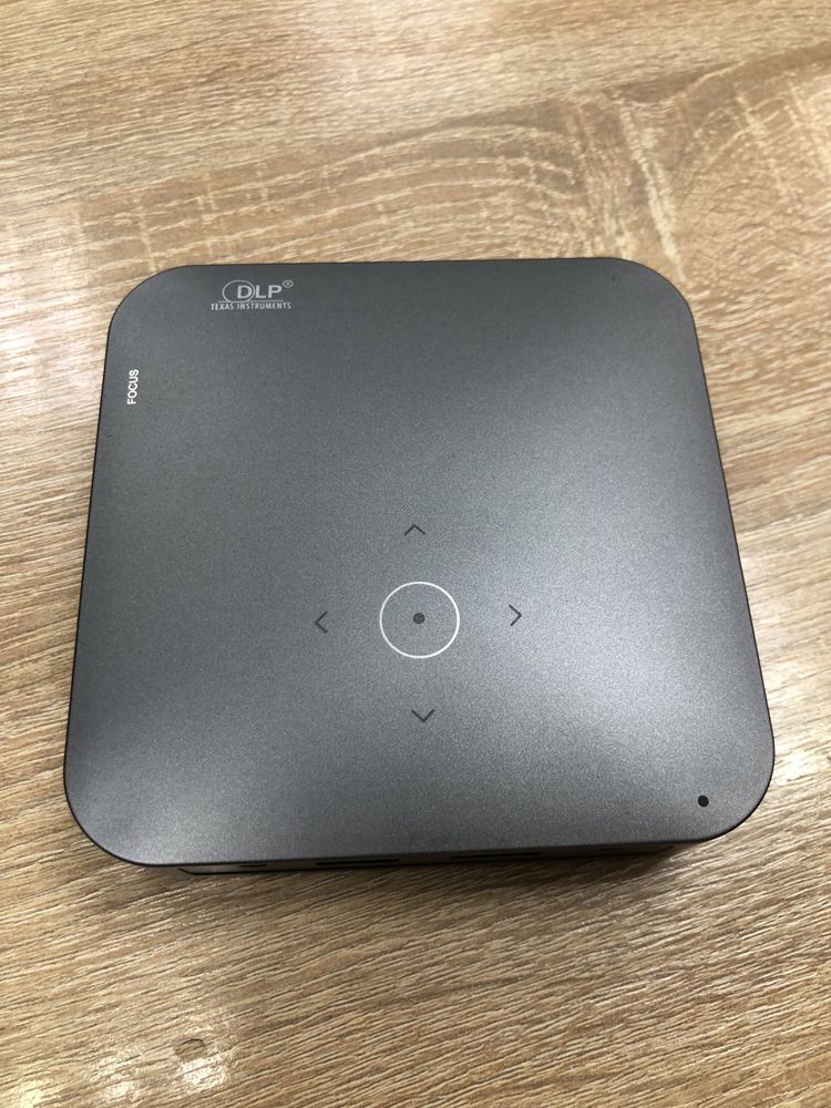 (А4) Проектор Portable Mini