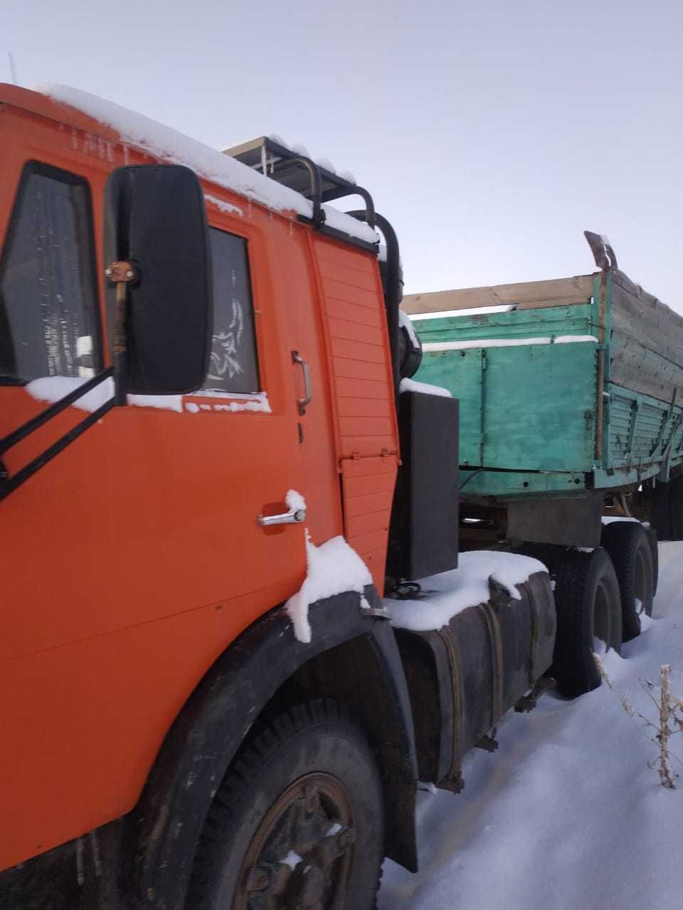 КамАЗ 5320 С ДВУМЯ ПРИЦЕПАМИ 9м и 13м 1993 г