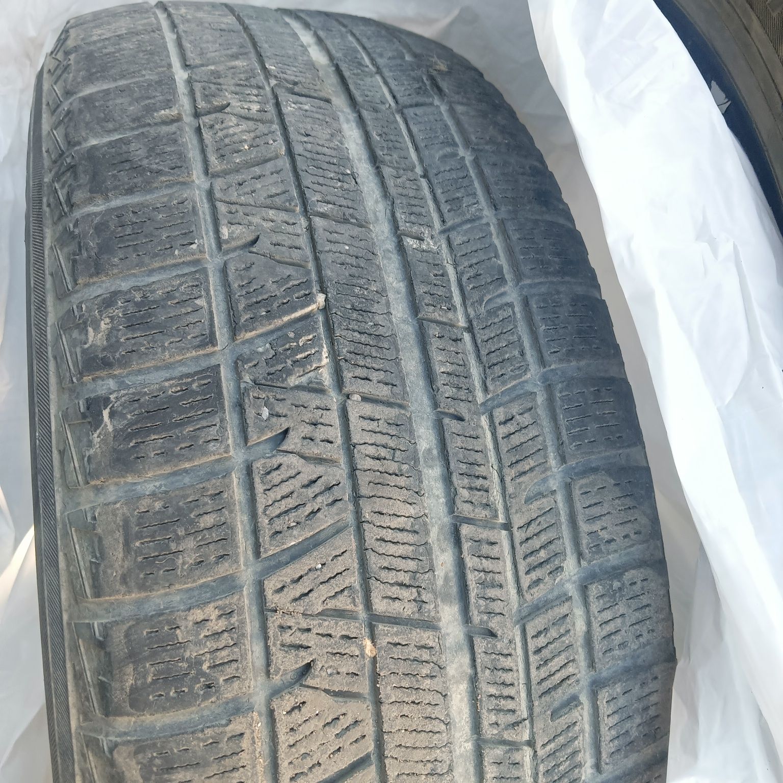 Продам зимние шины