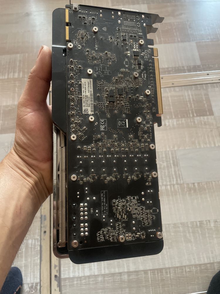 видеокарта AMD R9 280x