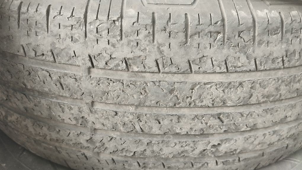 Продам летнию резину continental