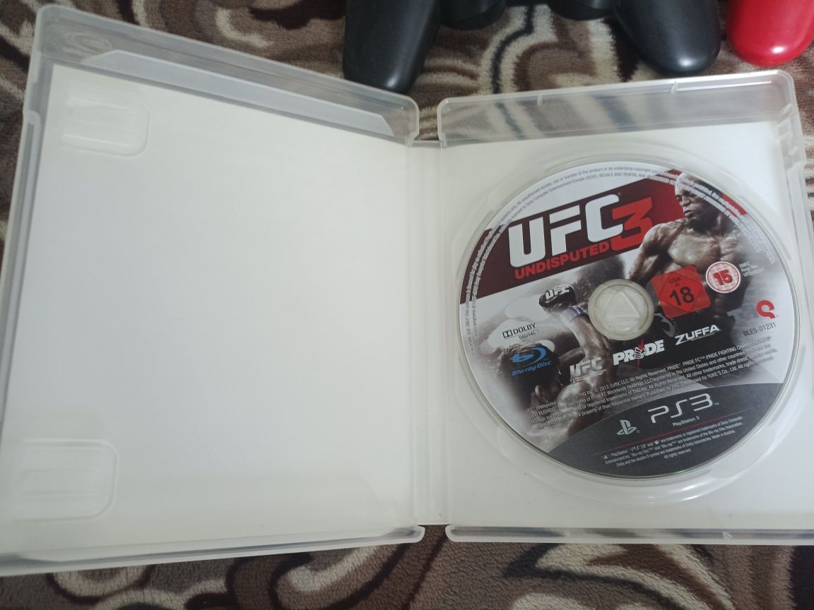 Продам диски и джойстики на PS3