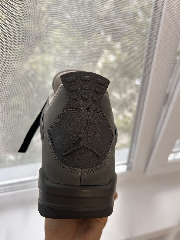 Jordan 4 Olympic, 1:1