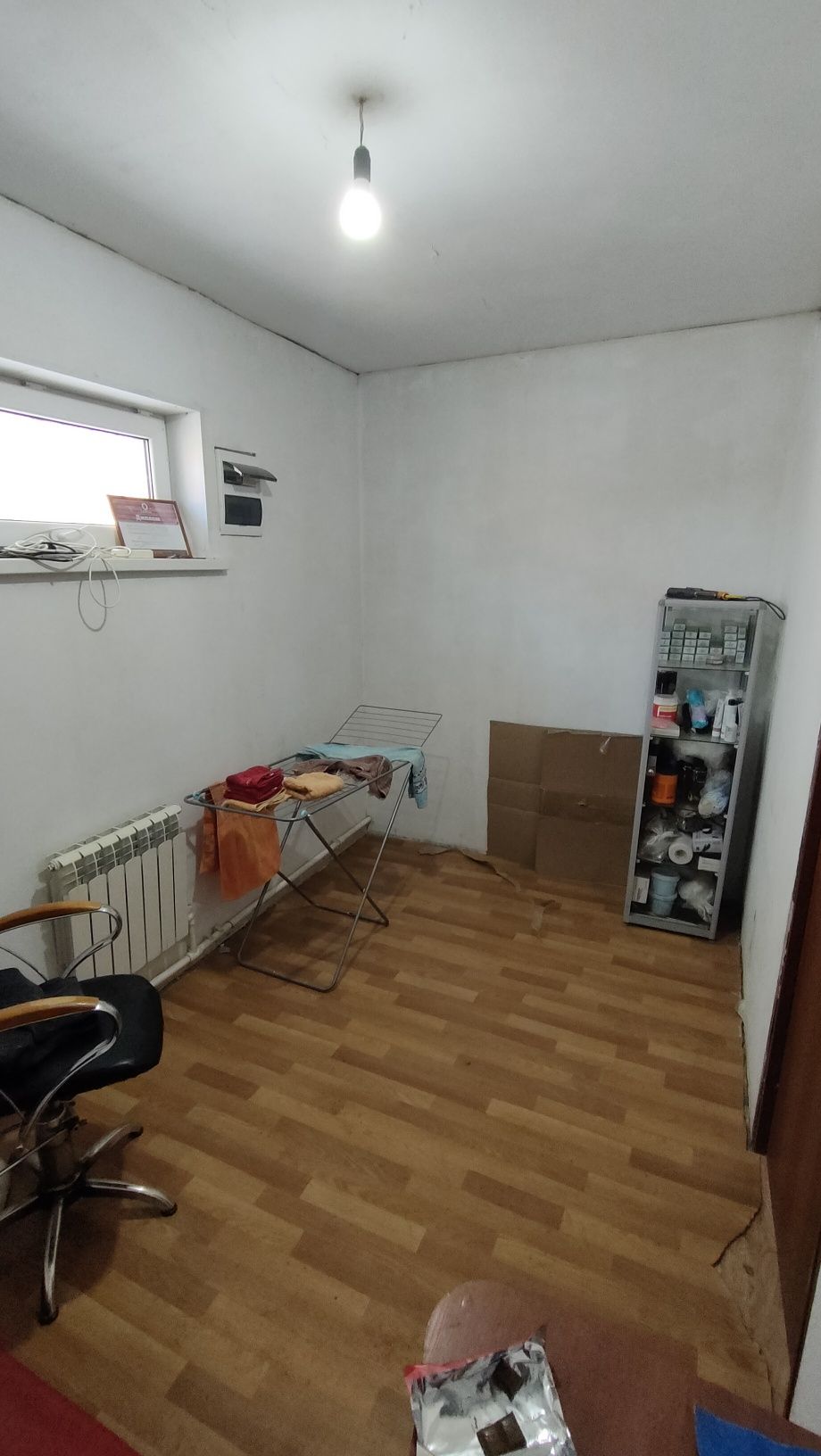 ПРОДАМ (коммерческий недвижимость: магазин, салон,аптека, учеб центр)
