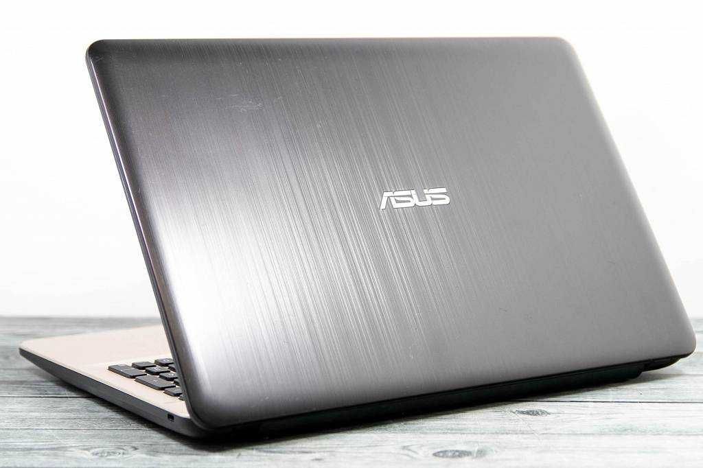 Мощный Asus в идеале Core i3/8Gb/500Gb/15.6/3-4часа/доставка/Win10.