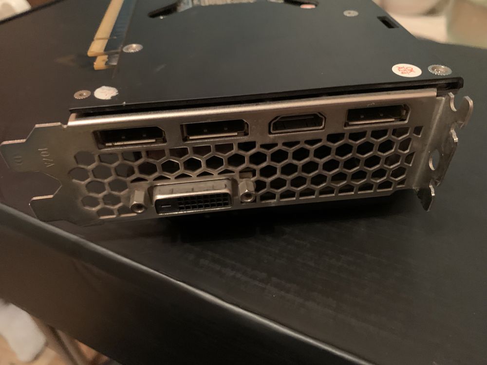 Мощная, Игровая видеокарта GTX1060 6Gb