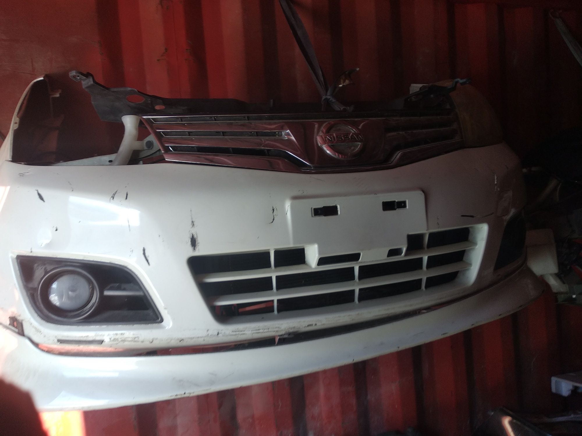 Nissan Note Nosecut ноускат миниморда