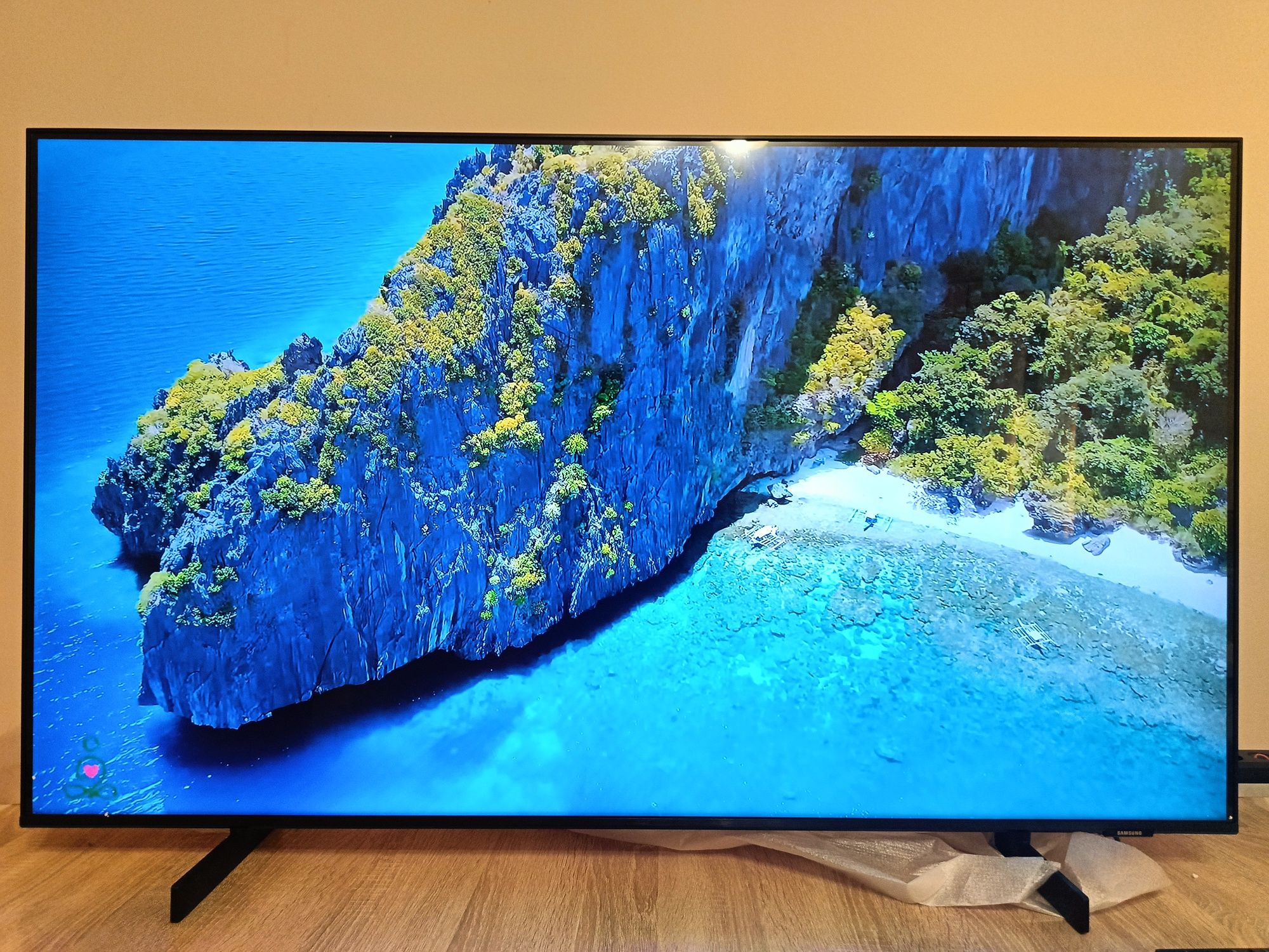 Телевизор смарт TV Samsung 127 диаганаль