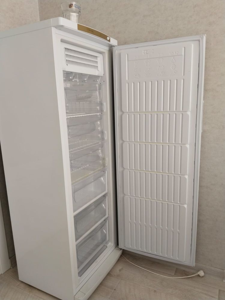 Морозильник Beko