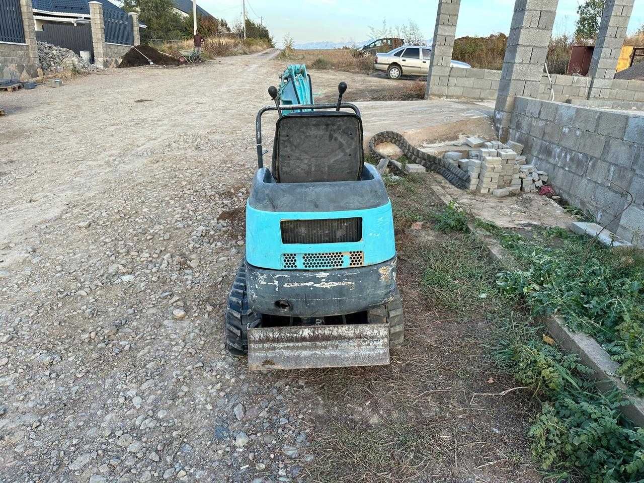 Мини-экскаватор Kobelco SK007