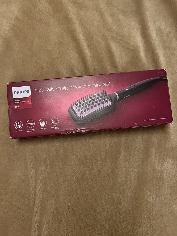 Выпрямитель расческа Philips , новый